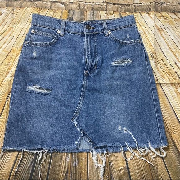 We The Free Medium Wash Distressed Cotton Denim Jean Mini Skirt - Picture 1 of 5
